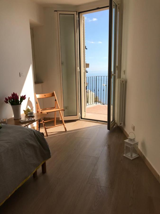 Appartement Giorgiada Relax à Castelmola Extérieur photo
